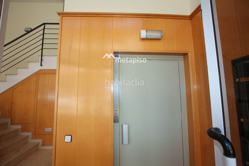 Foto b8645a13-80c2-4c37-9001-78ddba60681d. Pis amb calefacció aparcament a Calafell poble Calafell