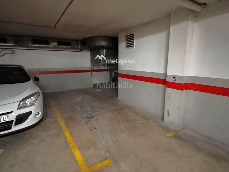 Foto c24d705a-3cf3-4daa-88b1-0ed482c3f257. Pis amb aparcament a Centre Vendrell (El)