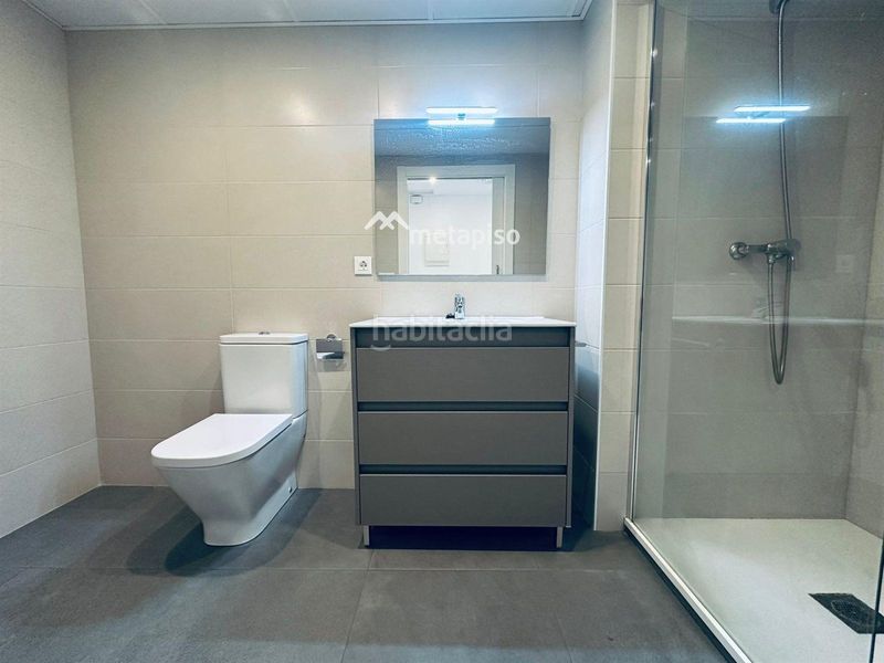 Foto 0e0dceb5-9c8b-42e1-9cc1-dbd0c9b98214. Rent flat with heating in Centre Vendrell (El)