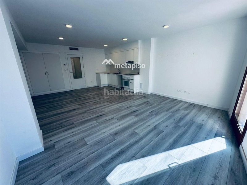 Foto c16a7ced-7c68-4748-9c0f-6bd17b120d1e. Rent flat with heating in Centre Vendrell (El)