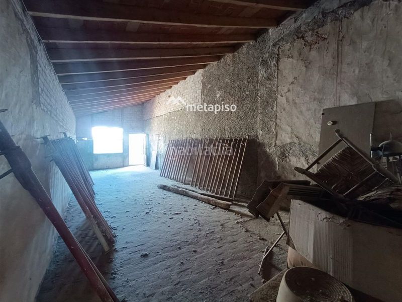 Foto aa36bb12-fcf9-4a70-a76b-6da25befe97f. Casa a Masllorenç