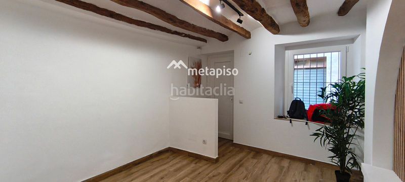 Foto 0190b5cf-00b5-4dc2-98b7-9305b0511504. Casa amb calefacció a Centre Vendrell (El)