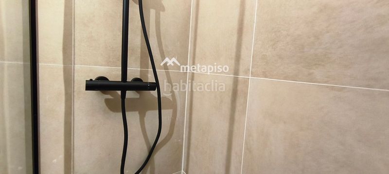 Foto e37a05f9-4415-4bd1-8932-716ad7dd9497. Casa amb calefacció a Centre Vendrell (El)