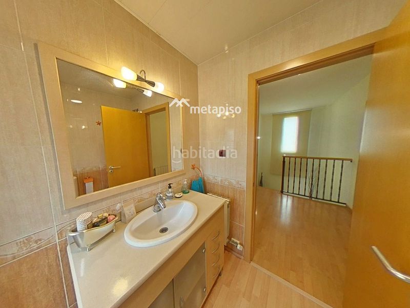 Foto cef3798a-b109-48e6-83c7-2597977a24fb. Xalet amb calefacció aparcament piscina a Roda de Barà