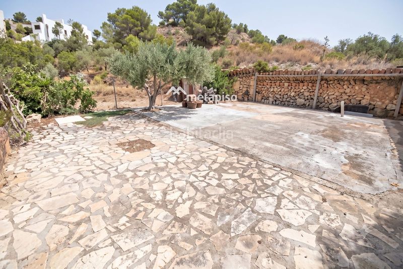 Foto a2147e78-c1f8-4127-ba61-35358c4dcf2f. Casa adossada amb calefacció aparcament piscina a Roda de Barà