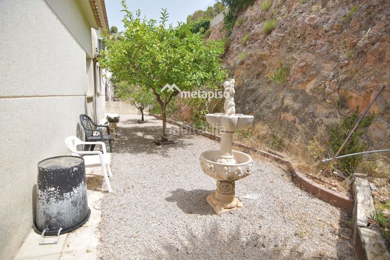 Foto d2b4e63b-e070-442d-8003-ff7b9e1d393a. Casa adossada amb calefacció aparcament piscina a Roda de Barà