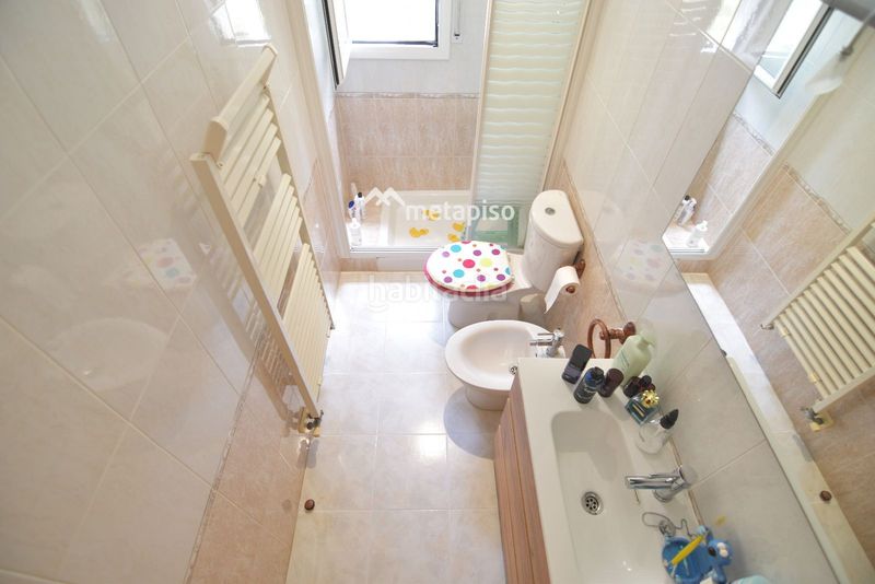 Foto d82c9729-6377-4dbc-9916-e048042bea45. Casa adossada amb calefacció aparcament piscina a Roda de Barà