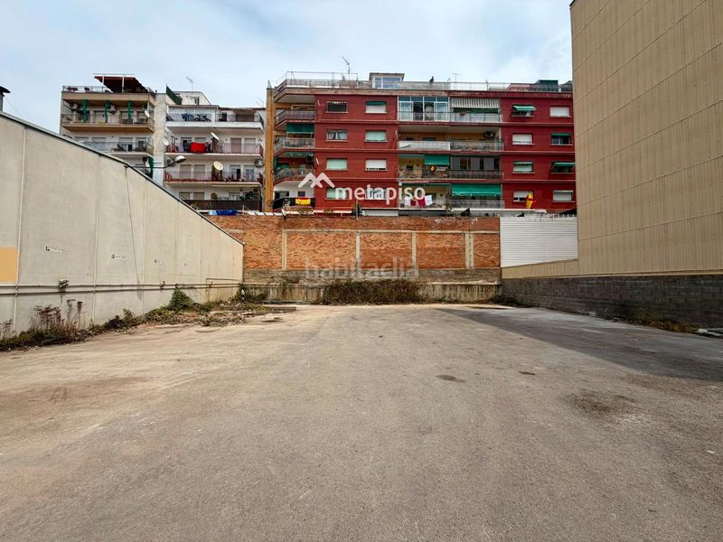 Foto 43ded38f-a24c-4d4e-8b81-b5e75643a6c5. Lloguer finca rústica a Centre Vendrell (El)