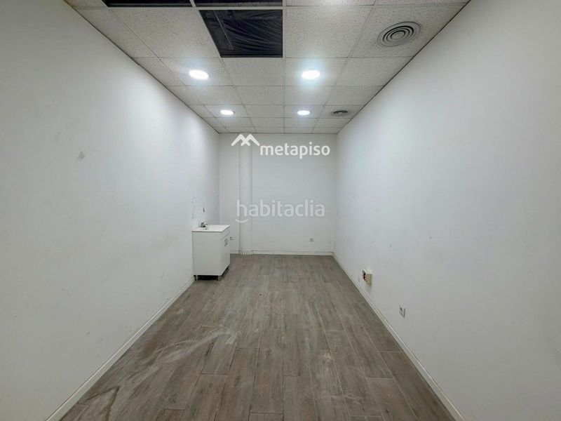 Foto 777dbc2f-bfd5-4916-9d6c-59b52eda3b79. Local comercial a Centre Vendrell (El)