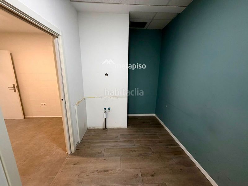 Foto 7c3d9a6d-ed68-40c6-9795-74455e880214. Local comercial a Centre Vendrell (El)
