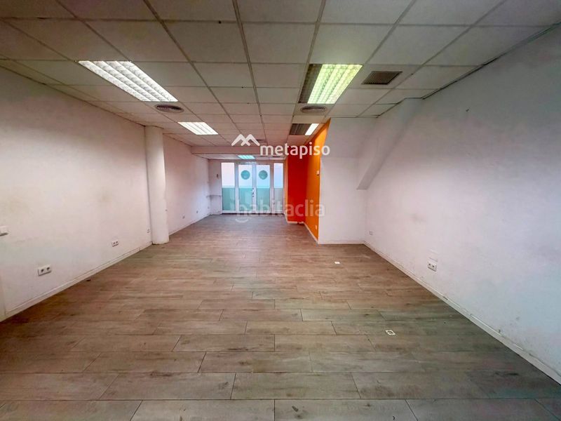 Foto ad769403-ad8d-493b-817d-1ce8acf30f7b. Local comercial a Centre Vendrell (El)