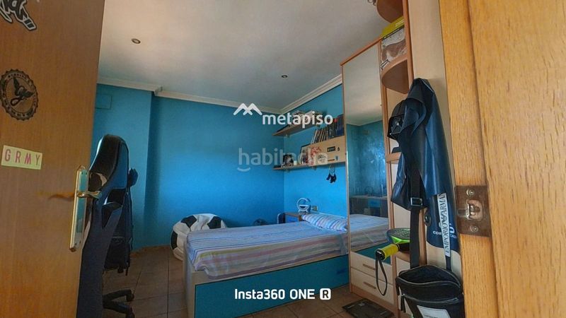 Foto f04e0165-4218-43cb-86a6-35528b3d0737. Xalet amb calefacció aparcament piscina a Piera