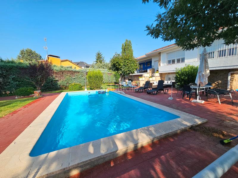 Foto f1eb9be5-c474-429c-8a8b-48dab2b576bd. Chalet en Alpedrete