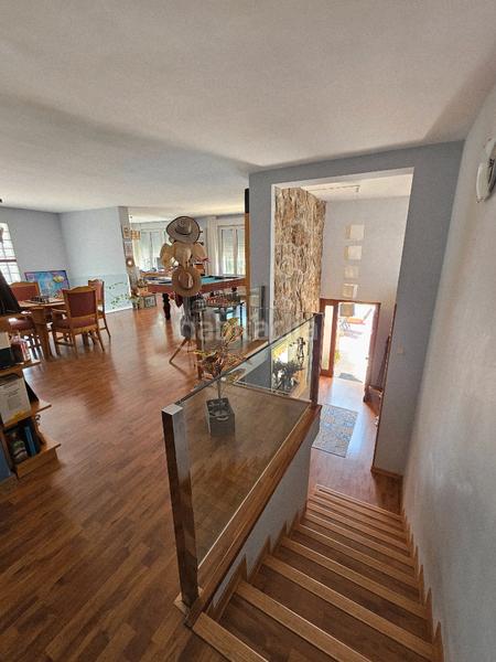 Foto 34135da4-3845-4d5d-9fcd-bfb7615501ca. Chalet con camino riscaldamento parcheggio piscina in Alpedrete