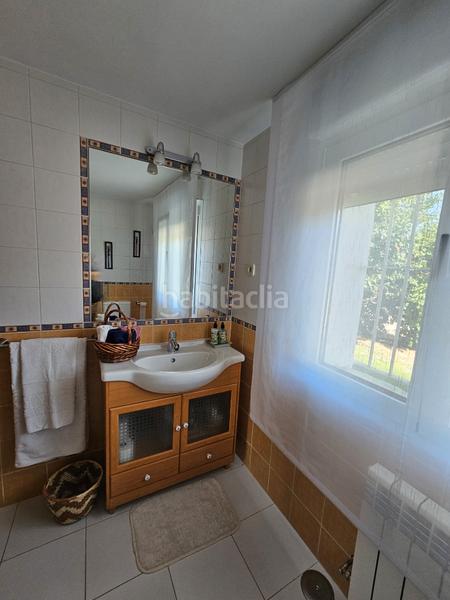 Foto 8020c5bb-d99e-4177-b627-805f173c947e. Chalet con camino riscaldamento parcheggio piscina in Alpedrete