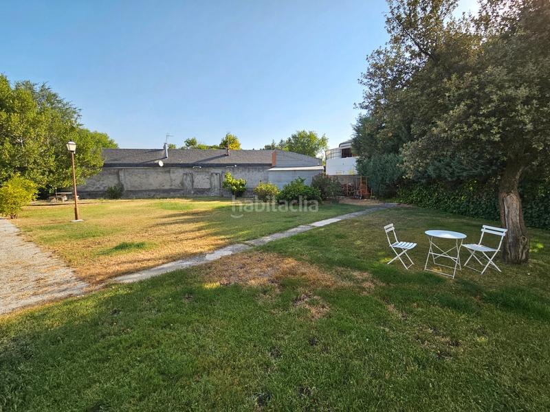 Foto af5bd927-1d29-4f8b-b592-1d38372077c8. Chalet con camino riscaldamento parcheggio piscina in Alpedrete