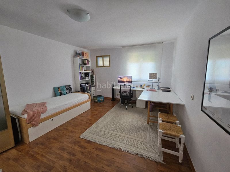 Foto 5c651f71-adba-4c64-b051-7820c4fd3328. Chalet with fireplace heating parking pool in Alpedrete