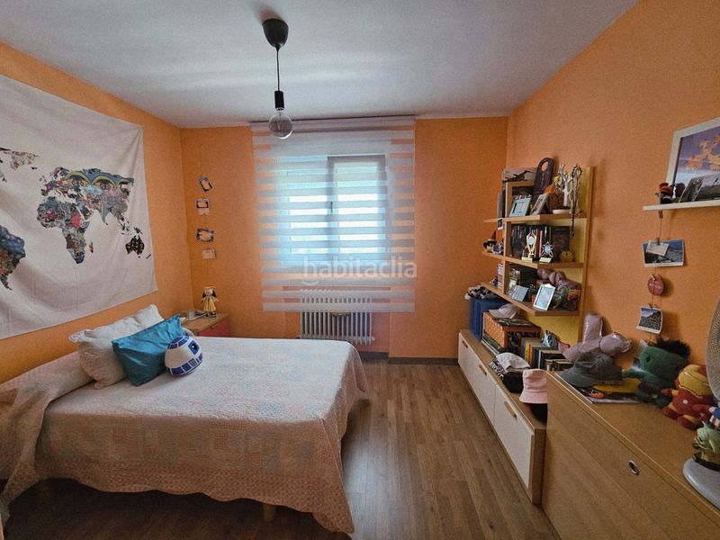 Foto d9a1454f-b33f-4179-b593-ceec58a5a4a7. Chalet with fireplace heating parking pool in Alpedrete