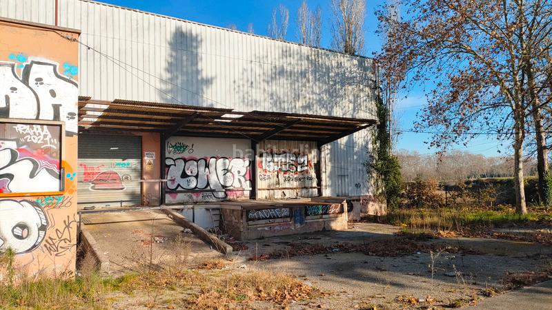 Foto a8c79610-e682-40d4-8327-72245891243c. Miete fabrikhalle in Bescanó