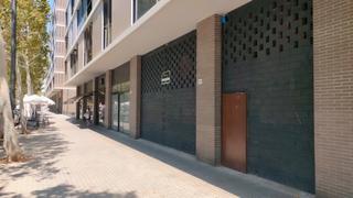 Miete Geschäftsraum in Rambla de la marina 494. Anunci local comercial: oportunitat inigualable a la rambla mari