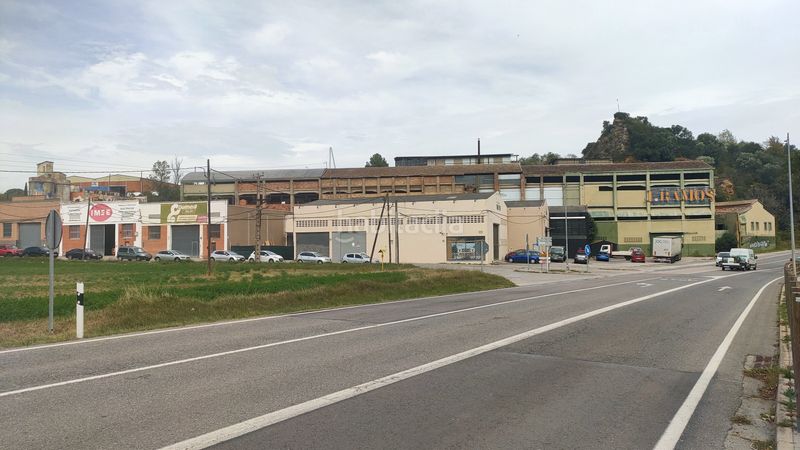Foto b701d98e-fab6-447c-8c6a-0cd531572c78. Alquiler nave industrial en avinguda de frança 73 magatzem polivalent amb molta visibilitat a la n-ii, sortida nord de girona en Sant Julià de Ramis