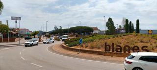 Location Local commercial à Carretera accés costa brava 192. Local per a empreses amb marca: visibilitat i bones connexions a