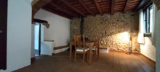 Masía en Carrer de l'hospital 12. Vida de poble a 20 min de girona: casa reformada amb 5 habitacio