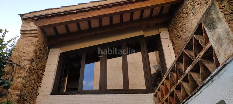 Foto 9b055f21-50fc-43c3-8c4f-09d30fe62c2e. Masía en carrer de l'hospital 12 vida de poble a 20 min de girona: casa reformada amb 5 habitacions, terrassa i llar de foc en Cervià de Ter