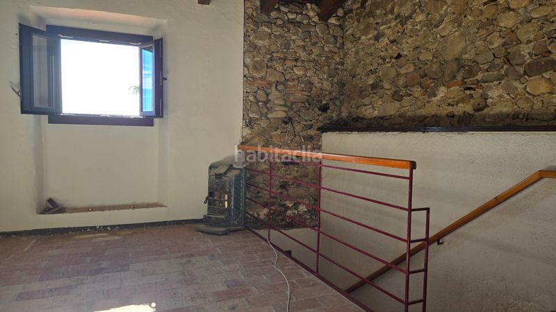 Foto d78e1712-7abb-4d19-b191-9787af642ebf. Masía en carrer de l'hospital 12 vida de poble a 20 min de girona: casa reformada amb 5 habitacions, terrassa i llar de foc en Cervià de Ter
