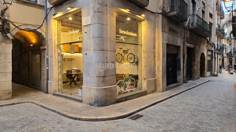 Foto 72dc53e8-bec3-4403-a190-d635752958d6. Miete geschäftsraum in carrer de la cort reial 13 in Girona