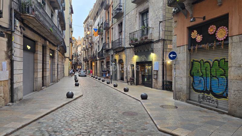 Foto f49d7746-14ee-4f77-8c2b-9f6e6f3dd479. Miete geschäftsraum in carrer de la cort reial 13 in Girona