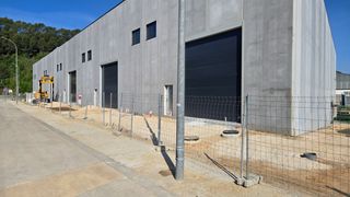 Lloguer Nau industrial a Sarrià de Ter. “nau nova ampliable a girona nord, amb reserva oberta i entrega