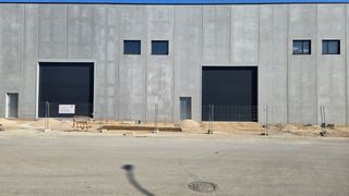 Lloguer Nau industrial a Sarrià de Ter. “nau nova ampliable  a girona nord, amb reserva oberta i entrega