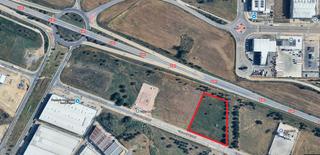 Rent Industrial plot in Carrer la bisbal 13. Solar cantoner i ampliable en lloguer a vilamalla, davant c-31 i