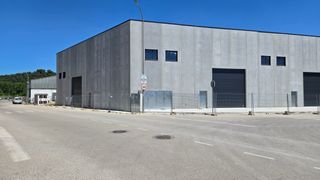 Lloguer Nau industrial a Sarrià de Ter. “nau nova a girona nord, amb reserva oberta i entrega prevista a