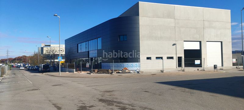 Foto c9a7b612-116e-4de5-a166-b741707d2059. Gewerbliches grundstück in carrer jaume pol i perera 4 in Salt