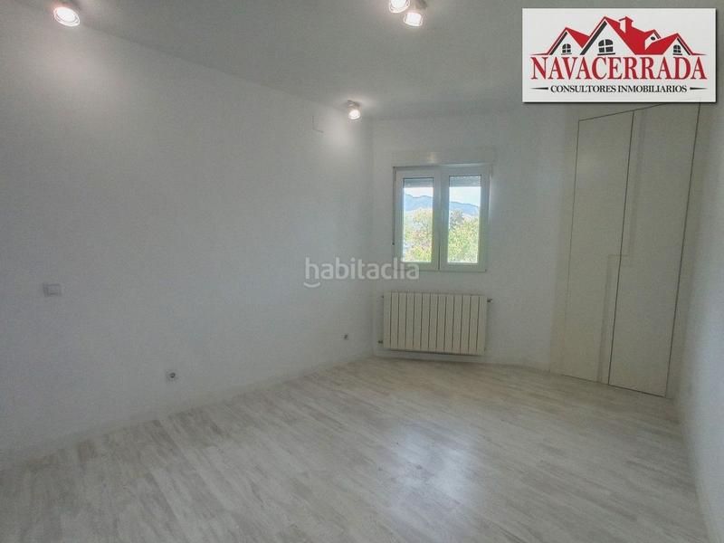 Foto 4e61b024-2820-4ddb-b928-02ed4185a719. Flat with heating in Navacerrada