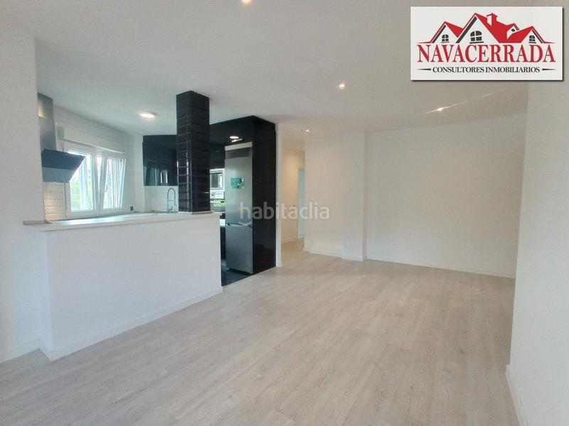 Foto f7b5537c-dc65-4a5a-bf77-0565188685e4. Flat with heating in Navacerrada