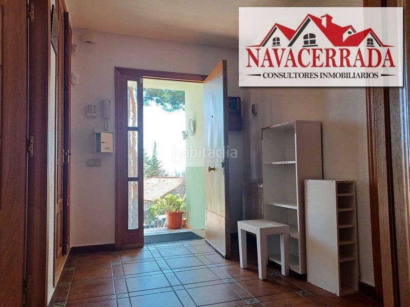 Foto 456b3b7a-71c1-4c45-823a-5492a519e38b. Maison avec chauffage dans Navacerrada