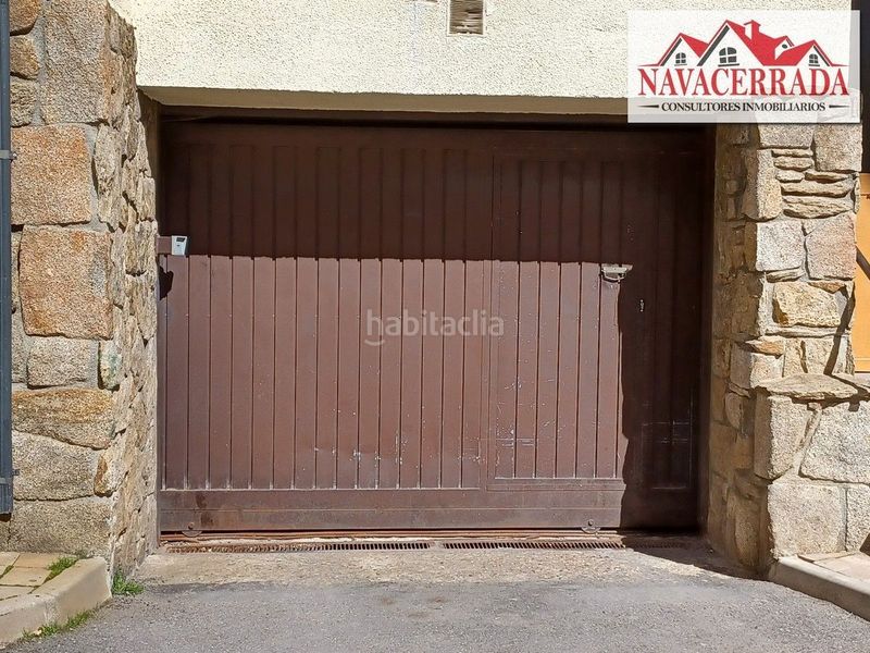 Foto d229e9a6-eddf-4dfb-8122-825150a91ce0. Autoparkplatz in Navacerrada