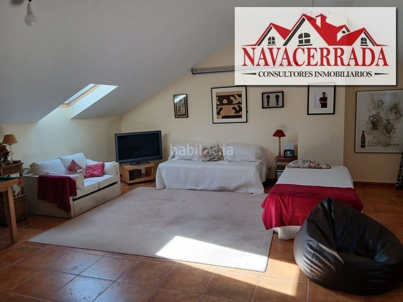 Foto 50595568-852a-4a0b-9882-3a2a67b920e6. Casa amb calefacció aparcament piscina a Navacerrada