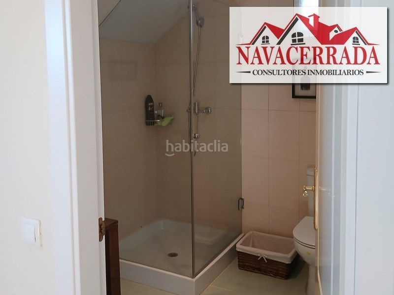 Foto b49b217a-ade3-46df-a4b2-b7503b3479bb. Casa amb calefacció aparcament piscina a Navacerrada