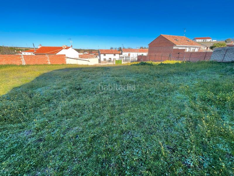 Foto ef6f45a0-e8ba-4ab6-ab6d-37598ec33a19. Terreny residencial a Camarena