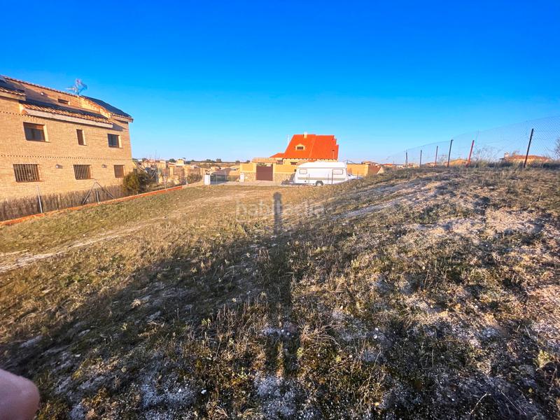 Foto 2786a52d-9b9f-4f8a-8bc0-c1515b75ccaf. Terreny residencial a calle peñarroya 111 a Méntrida