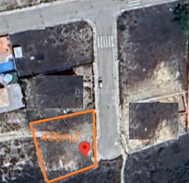 Foto 841776a0-318e-41db-b79d-80069726b5d0. Terreny residencial a calle peñarroya 111 a Méntrida