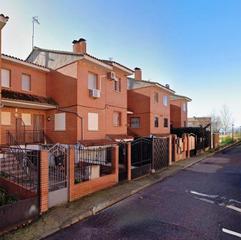 Semi detached house in Quismondo