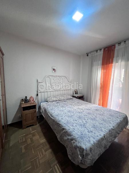 Foto 8eeef359-43fd-4252-aee5-24e222f27eba. Flat with heating in Buena Vista Madrid