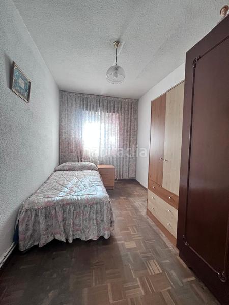 Foto b33cc5da-df02-4c75-af9e-6f9c24e76994. Flat with heating in Buena Vista Madrid