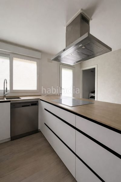 Foto 2f5c858f-5968-42d4-a169-7045873d6dfb. Chalet avec cheminée chauffage dans Las Zorreras-Monte Encinar Escorial (El)