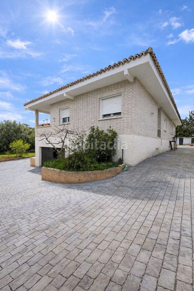 Foto 3a08d077-ed38-4fcd-93a7-69572a17513d. Chalet avec cheminée chauffage dans Las Zorreras-Monte Encinar Escorial (El)